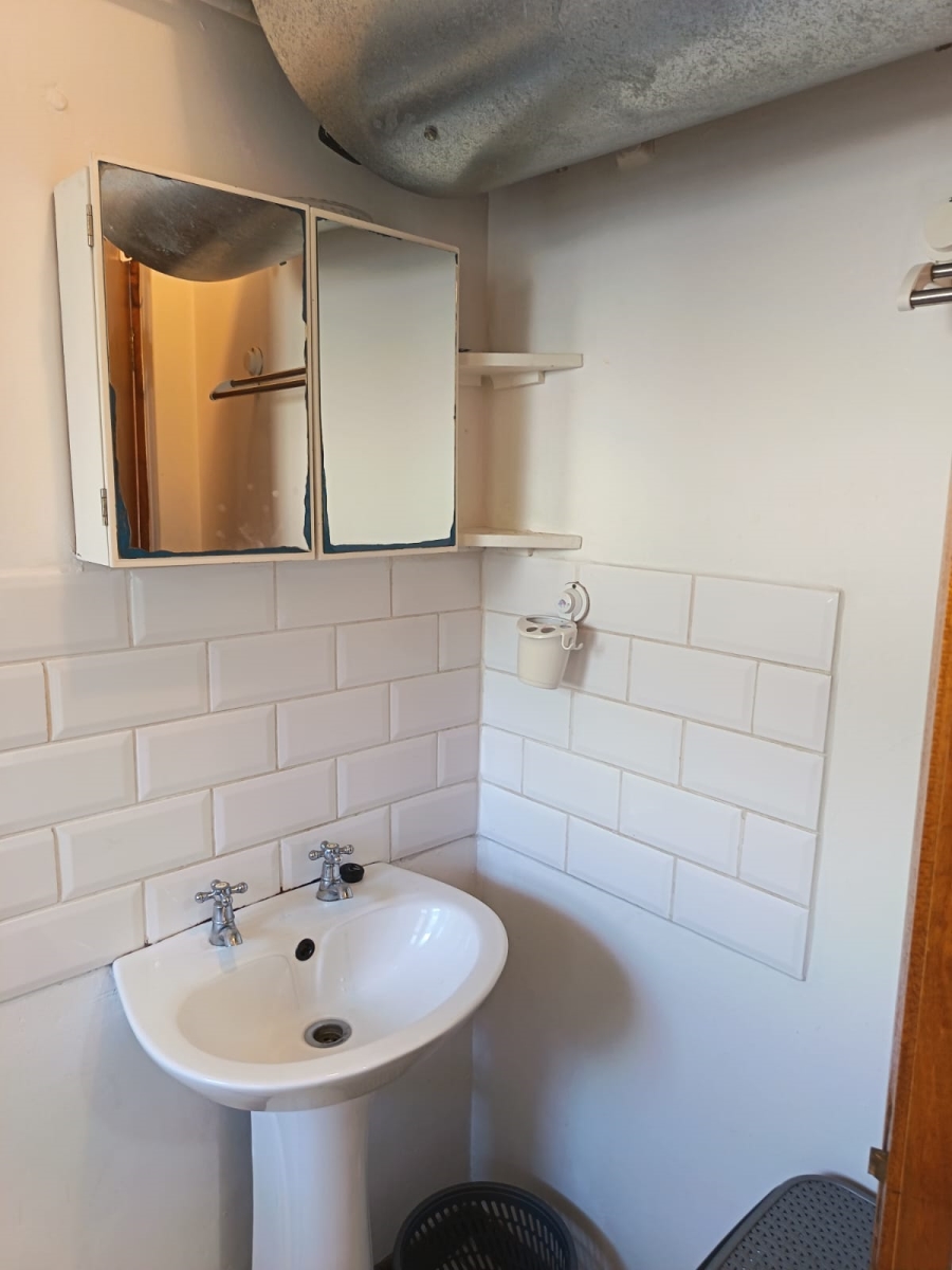 1 Bedroom Property for Sale in Ferreira Town Eastern Cape